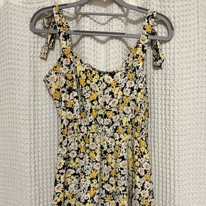 Floral maxi dress!